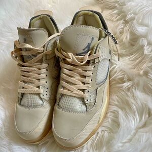 Jordan 4’s SAILS , size 8 in Women’s , NEW